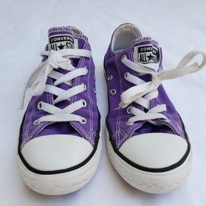 Big Kid US size 2 Purple Converse